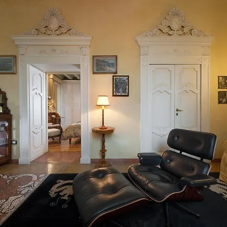 Residenza Dei Signorii - Italian Homing