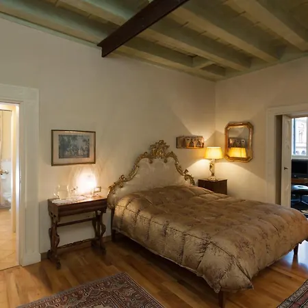 Residenza Dei Signori - Italian Homing Appartement