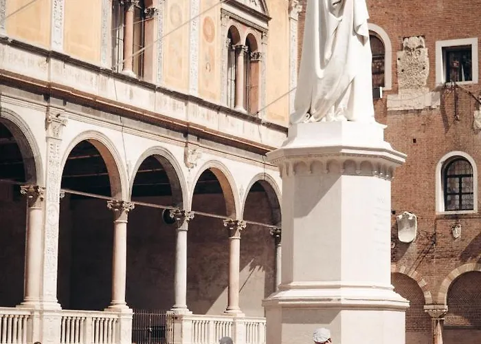 Residenza Dei Signori - Italian Homing Апартаменты Верона